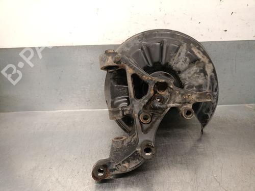 Used Left rear steering knuckle VW GOLF VII (5G1, BQ1, BE1, BE2) 2.0 TDI (150 hp) 23498247