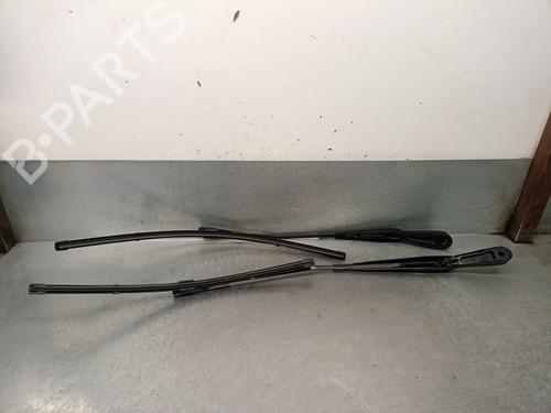 Front windshield wiper arm MERCEDES-BENZ CLA Shooting Brake (X118) CLA 200 (118.687) | BP25240059C143 