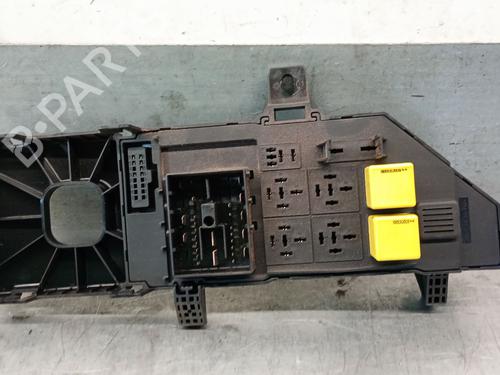 Used Fuse box OPEL VECTRA C (Z02) 2.2 16V (F69) (147 hp) 25024655