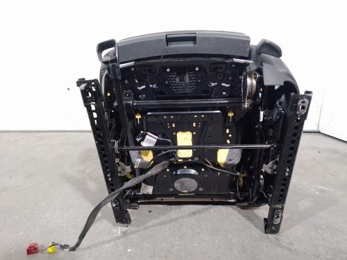 Left front seat AUDI A3 Limousine (8VS, 8VM) 1.6 TDI | BP34624576C15 - Image 9