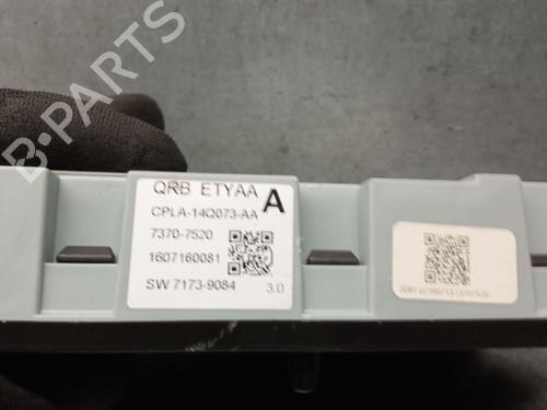 Fuse box JAGUAR F-PACE (X761) 2.0 TD4 | BP30137259E1