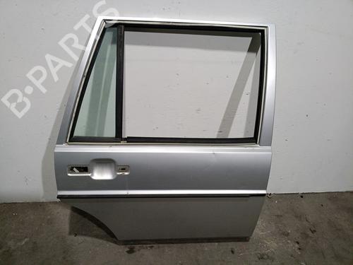 Porte arrière droite VW PASSAT B2 Variant (33B) 1.6 D (54 hp) 31966535