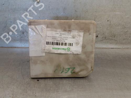 Fuse box RENAULT MODUS / GRAND MODUS (F/JP0_) 1.5 dCi (FP0F, JP0F) | BP37695107E1 - Image 2
