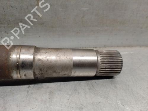 Right front driveshaft PEUGEOT 5008 (0U_, 0E_) 2.0 HDi 150 / BlueHDi 150 | BP30193146M39 