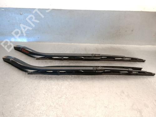 Used Front windshield wiper arm Front windshield wiper arm LAND ROVER DISCOVERY II (L318) 2.5 Td5 4x4 (136 hp) 40532316 40532316