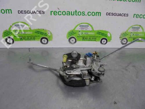 Used Front right lock HYUNDAI H-1 / STAREX Bus (A1) 2.5 CRDi (140 hp) 2093812