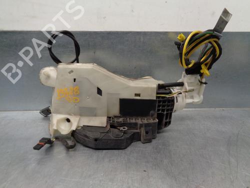 Used Front right lock MERCEDES-BENZ S-CLASS (W220) S 320 CDI (220.026, 220.126) (197 hp) 8388847