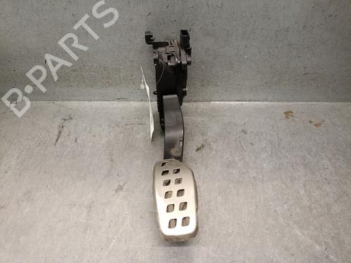 Used Pedal RENAULT ARKANA I (LCM_, LDN_) 1.3 TCe 140 (LDN0) (140 hp) 32264860