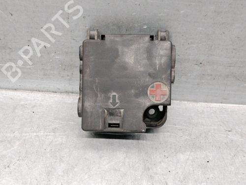 Used Fuse box Fuse box 37460462 37460462