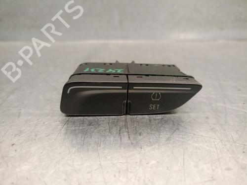 Used Switch FORD TRANSIT COURIER B460 Box Body/MPV 1.5 TDCi (75 hp) 31048298