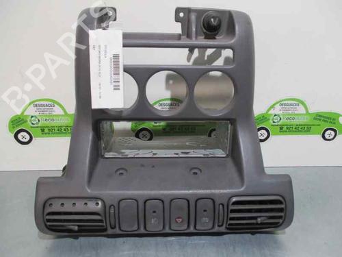 Middle console NISSAN MICRA II (K11) 1.3 i 16V (HK11) | BP29570469I22 