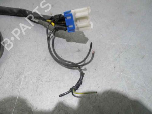 Ignition barrel HYUNDAI H-1 / STAREX Bus (A1) 2.5 TCi | BP2116446M48 