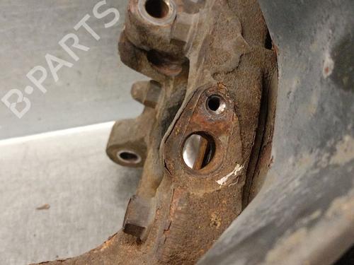 Right front steering knuckle HYUNDAI SANTA FÉ II (CM) 2.2 CRDi GLS | BP22738429M26 