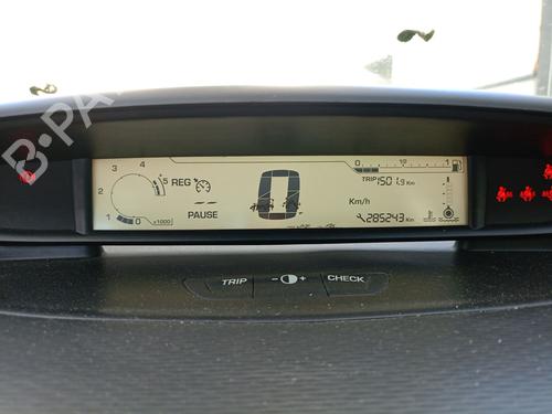 Front left seatbelt CITROËN C4 I (LC_) 1.6 HDi | BP37607706I26 - Image 15