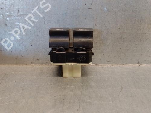 Left front window switch RENAULT TWINGO III (BCM_, BCA_) 0.9 TCe 90 (BCM9, BCM2) | BP29407272I27 