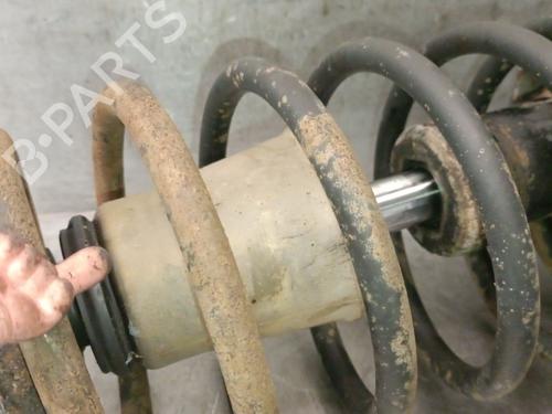 Right front steering knuckle VW PASSAT B2 Variant (33B) 1.6 D | BP31996005M26 