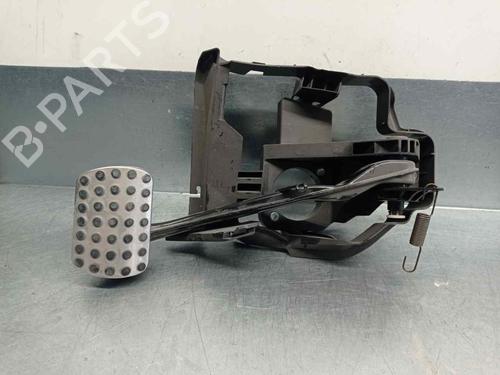 Used Break pedal MERCEDES-BENZ SLK (R171) 200 Kompressor (171.445) (184 hp) 11026953