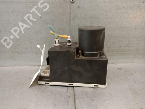 comfort-control-module-audi-a3-8l1-1996-1997-1998-1999-2000-2001-2002-2003-2004-2005-2006-32414766 main image