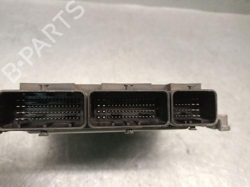 Engine control unit (ECU) DACIA SANDERO 1.5 dCi | BP31952722M57