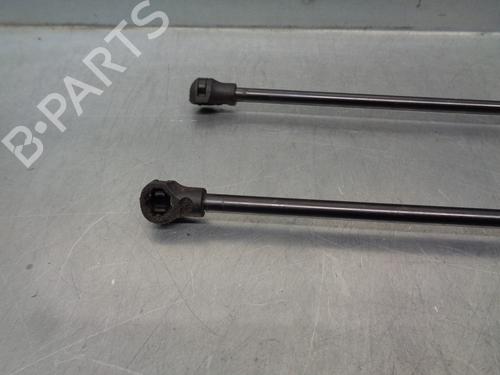Tailgate lift support PEUGEOT 208 I (CA_, CC_) 1.2 PureTech 82 | BP20260844C138 