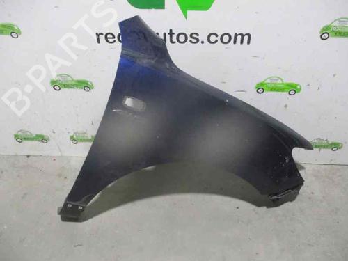 Used Right front fenders HYUNDAI SANTA FÉ II (CM) 2.2 CRDi GLS 4x4 (150 hp) 4562828