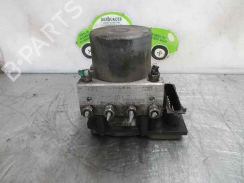 Used ABS pump RENAULT MEGANE II (BM0/1_, CM0/1_) 1.9 dCi (BM0G, CM0G) (120 hp) 3473106