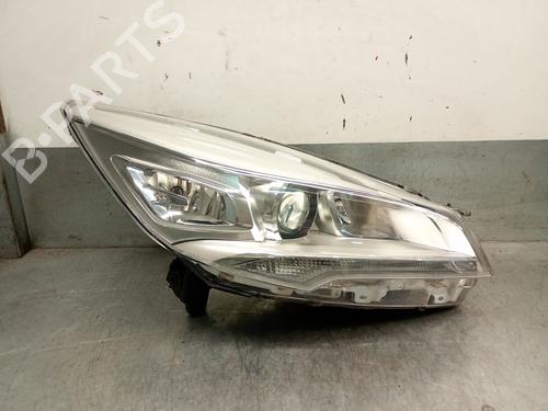 Used Right headlight FORD KUGA II (DM2) 2.0 TDCi (120 hp) 32313535