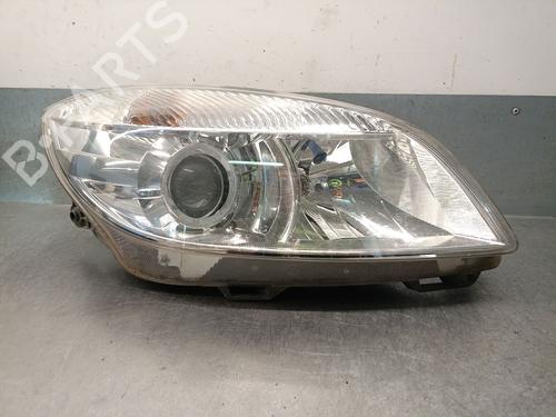 Used Right headlight Right headlight 38190482 38190482