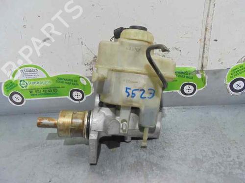 Used Brake master cylinder BMW 5 (E39) 523 i (170 hp) 2051664
