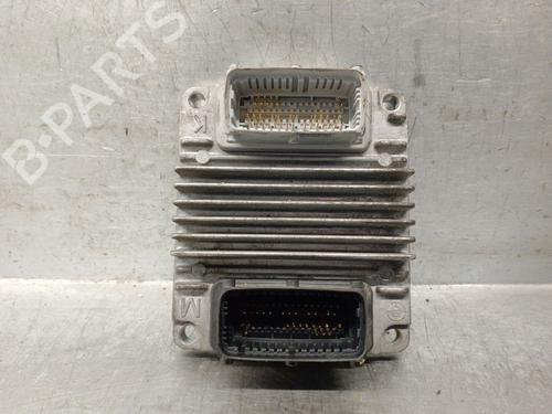 Used Engine control unit (ECU) Engine control unit (ECU) CHEVROLET AVEO / KALOS Hatchback (T200) 1.4 (83 hp) 33192257 33192257