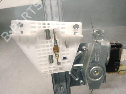 Rear right window mechanism FORD KUGA II (DM2) 2.0 TDCi | BP32321010C25 - Image 4