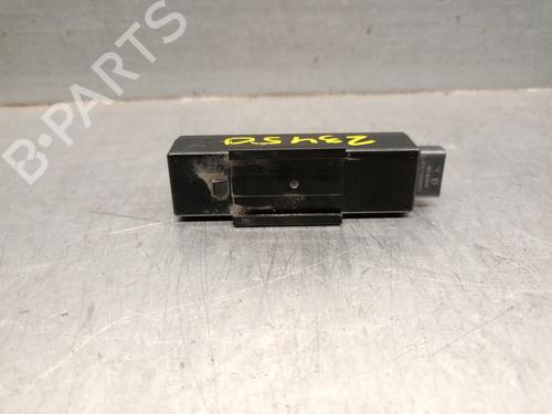 Elektronisk modul OPEL CORSA F (P2JO) 1.2 (68) | BP28413108M83 