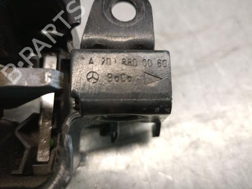 Hood lock MERCEDES-BENZ C-CLASS (W203) C 270 CDI (203.016) | BP28623201C133 
