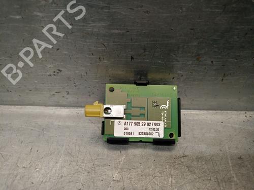 Used Antenna/Base MERCEDES-BENZ CLA Shooting Brake (X118) CLA 200 (118.687) (163 hp) 25240276