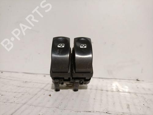 Used Left front window switch RENAULT CLIO III (BR0/1, CR0/1) 1.5 dCi (BR17, CR17) (86 hp) 22954682