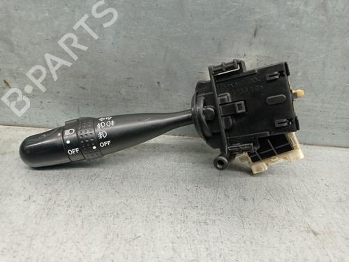 Lichtschalter für TOYOTA COROLLA Verso (_E12_) 2.0 D-4D (CDE120_, CDE120R) (90 hp) 32147203