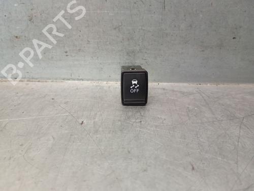 Used Switch NISSAN JUKE (F15) 1.5 dCi (110 hp) 26692313