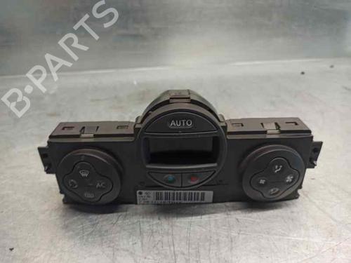 Used Climate control RENAULT MEGANE II Saloon (LM0/1_) [2003-2025]  6129122