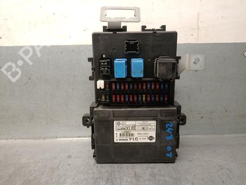 Used Fuse box NISSAN PRIMERA (P11) 2.0 TD (90 hp) 31194305