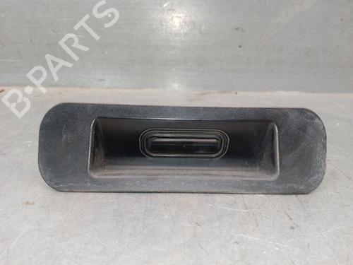 Used Tailgate handle Tailgate handle OPEL ASTRA J Sports Tourer (P10) 1.7 CDTI (35) (110 hp) 35770165 35770165