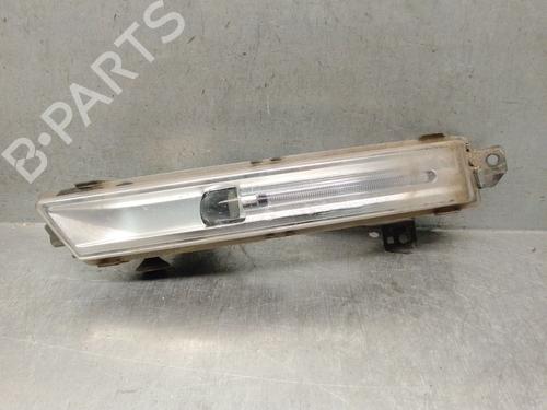 Used Left front fog light Left front fog light JAGUAR F-PACE (X761) 2.0 TD4 AWD (180 hp) 33975224 33975224