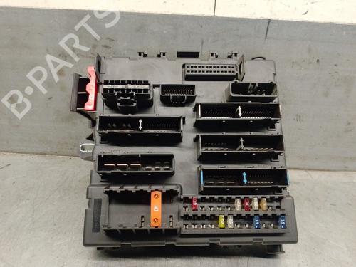 Fuse box OPEL VECTRA C Estate (Z02) 1.9 CDTI (F35) | BP25272631E1 