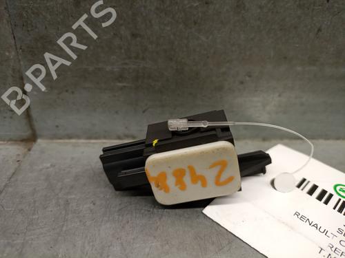 Used Electronic module Electronic module RENAULT CLIO III (BR0/1, CR0/1) 1.5 dCi (C/BR0G, C/BR1G) (68 hp) 32780596 32780596