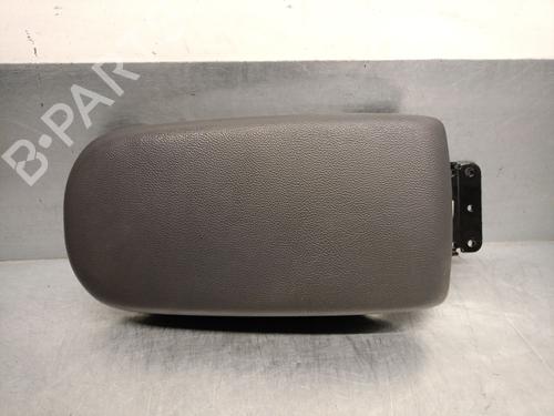 Used Armrest / Center console HYUNDAI IONIQ (AE) 1.6 GDI Hybrid (105 hp) 26911839