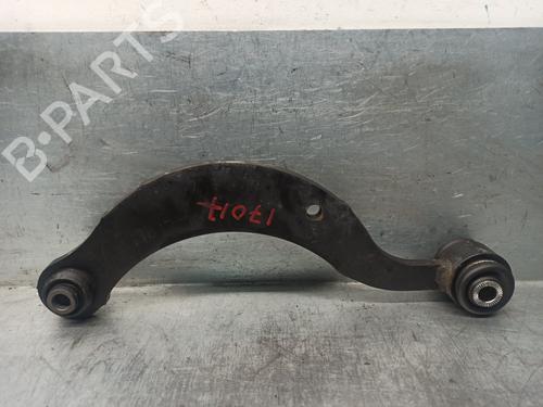Højre bagtil bærearm TOYOTA AURIS (_E18_) 1.2 (NRE185_, NRE185R) (116 hp) 11742939
