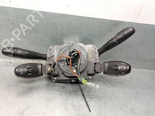 Used Headlight switch PEUGEOT 407 (6D_) 1.6 HDi 110 (6D9HZC, 6D9HYC) (109 hp) 32711824