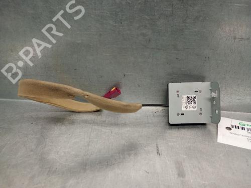 Used Antenna/Base RENAULT EXPRESS Box Body/MPV 1.5 Blue dCi 75 (F6AA) (75 hp) 29438283