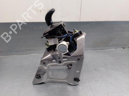 Gear lever TOYOTA AURIS (_E18_) 1.8 Hybrid (ZWE186_, ZWE186R) | BP17388269M90 