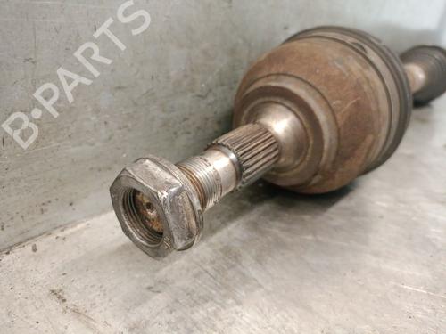 Left front driveshaft PEUGEOT 3008 I MPV (0U_) 2.0 HDi Hybrid4 (0URHCA) | BP27377227M38 