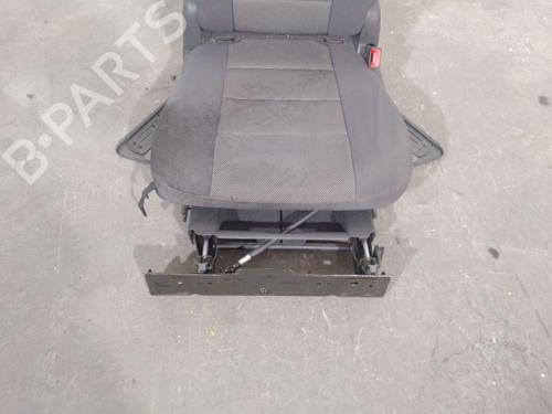 Rear seat CHRYSLER GRAND VOYAGER V (RT) 2.8 CRD | BP30549933C17
